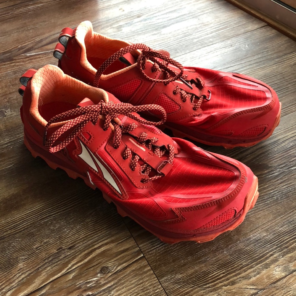 Altra Lone Peak 4.5 women’s 11 Red